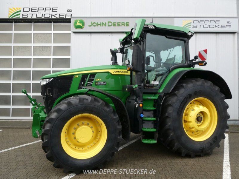 John Deere 7R 330