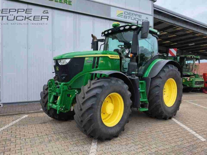 John Deere 6R 250