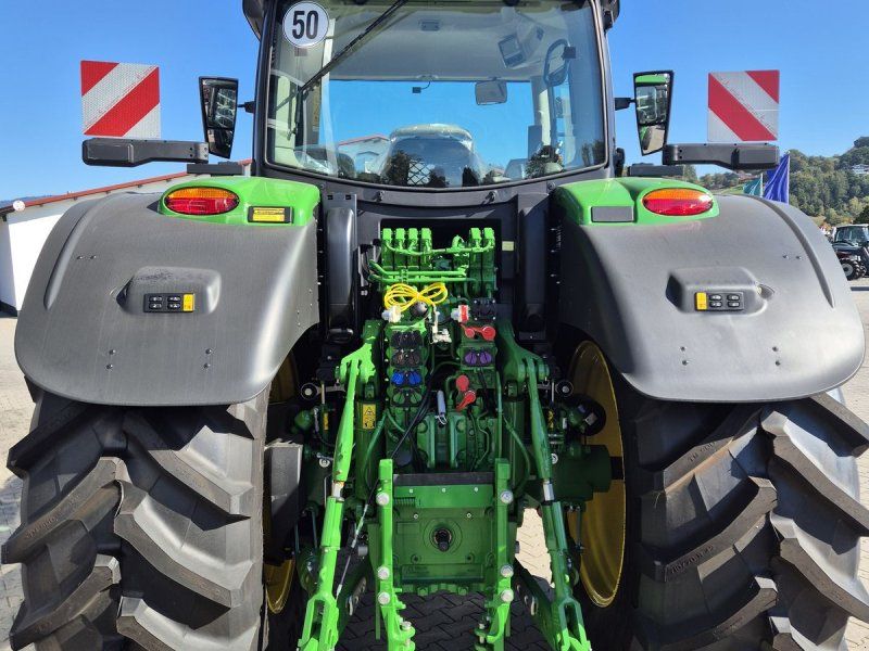 John Deere 6R215 AUTOWR