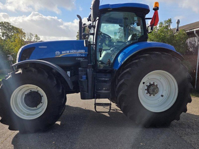 New Holland T7.270 AC