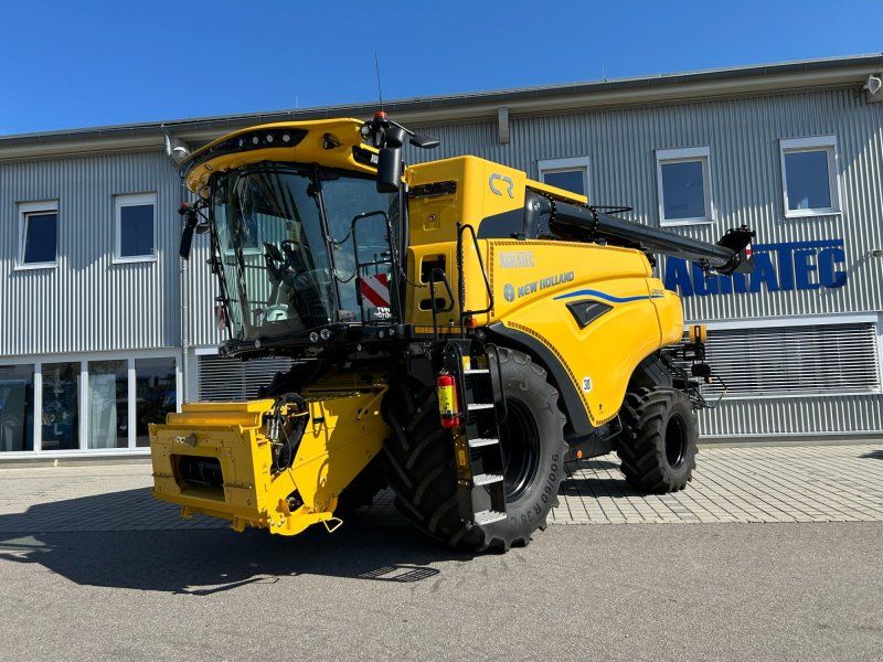 New Holland CR 8.80