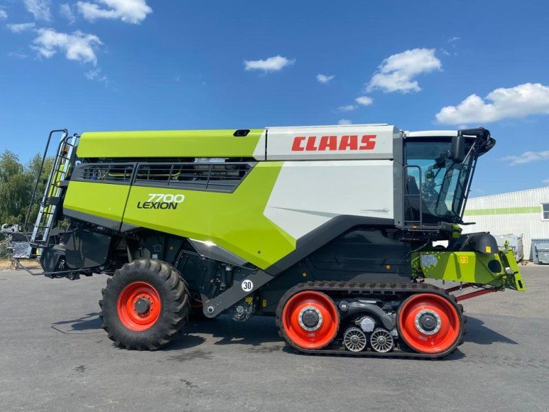Claas Lion 7700 TT + Vario 1080