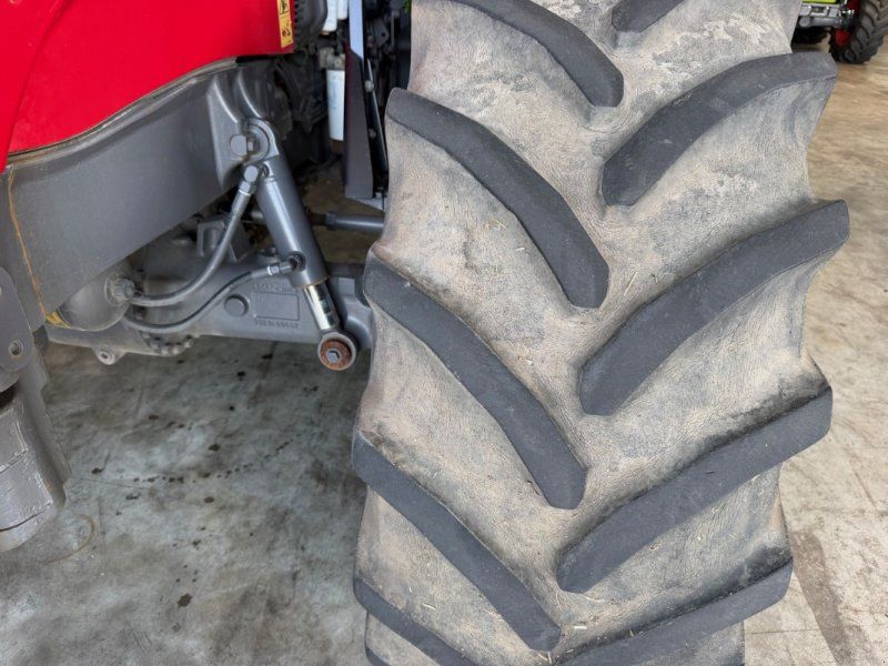 Massey Ferguson 7726 Dyna 6 Efficient