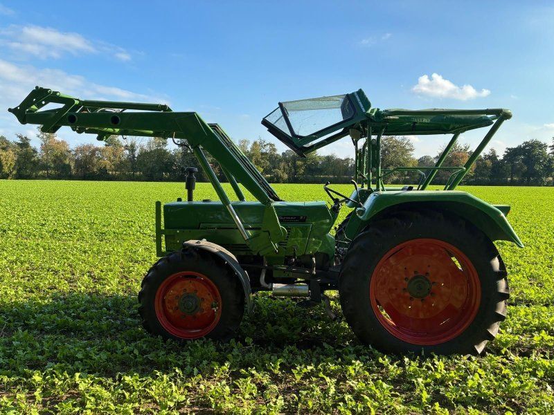 Fendt Farmer 5S Turbomatik im Kundenauftrag