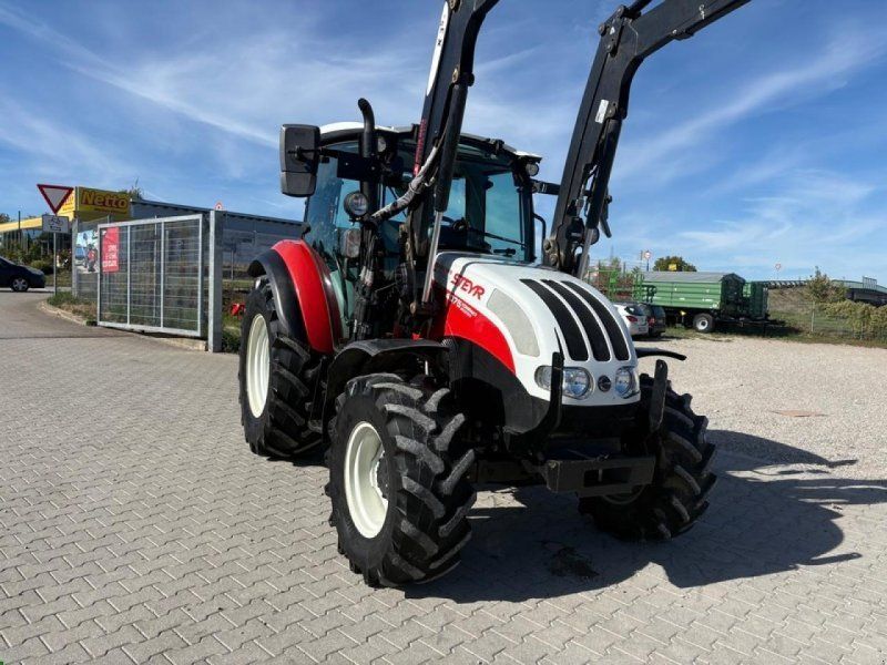 Steyr 4075 KOMPAKT HILO