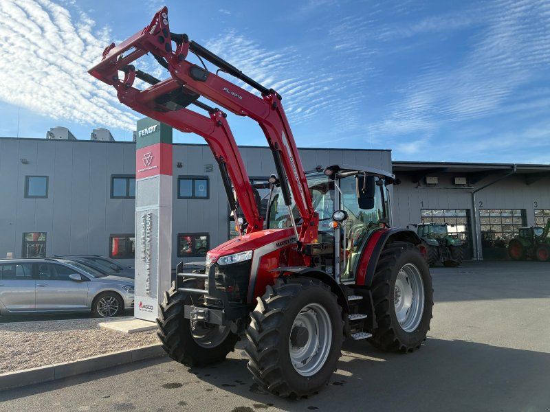 Massey Ferguson 5M 115