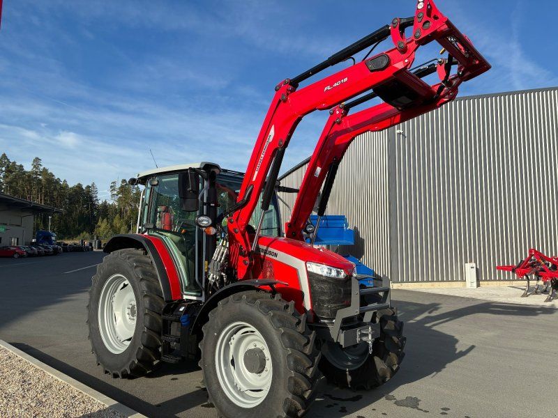 Massey Ferguson 5M 115