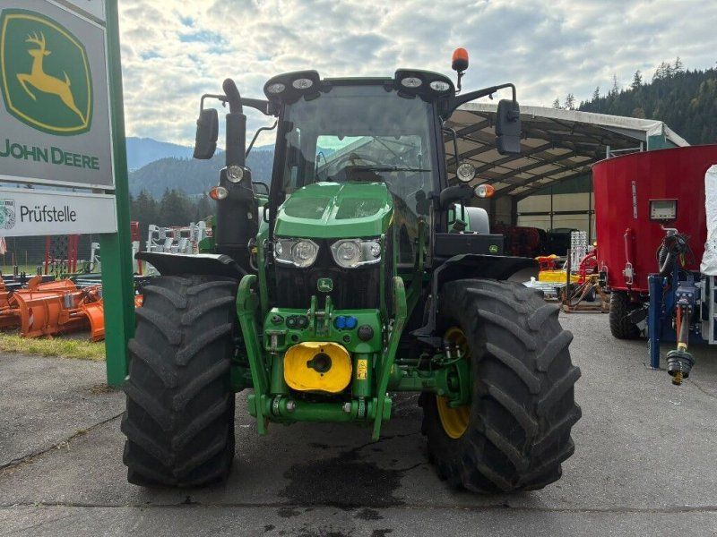 John Deere 6120 M