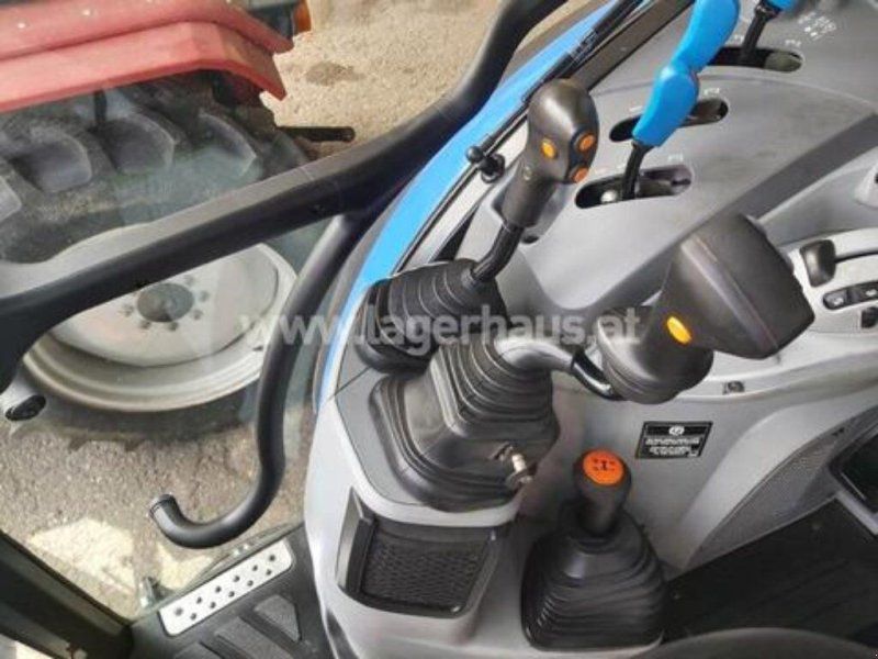 New Holland T 5.105