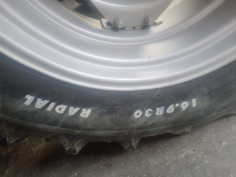 Kleber 16.9 R30 Super G