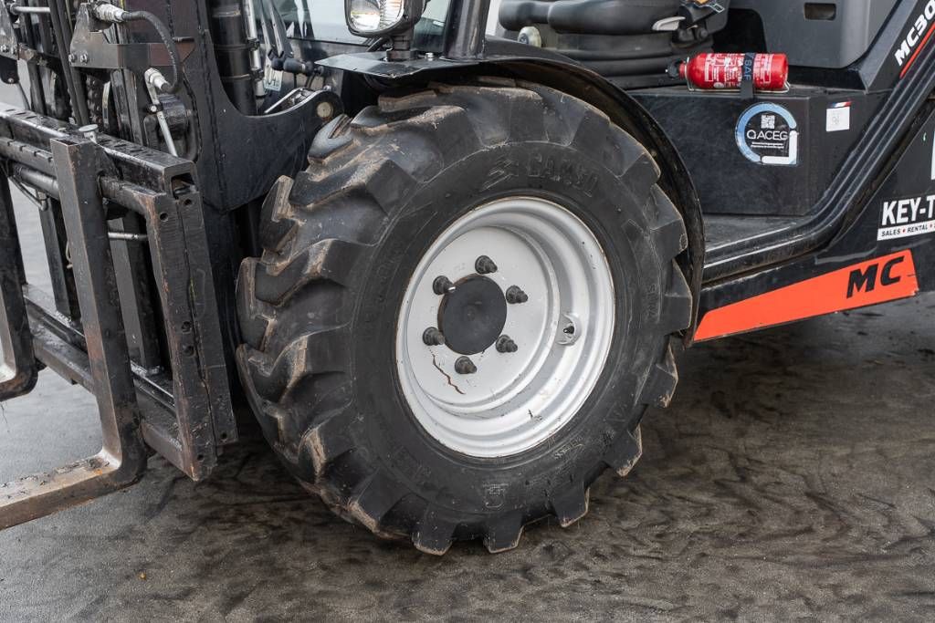 Manitou MC 30.4