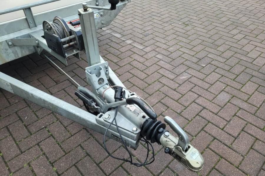Saris C2700 2 Axel Trailer, Maximum payload: 2045 kg, In