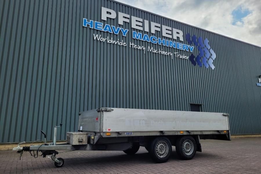 Saris PL1827 2 Axel Trailer