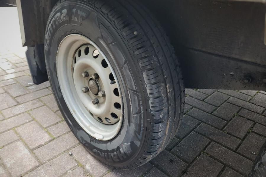 Saris PL1827 2 Axel Trailer