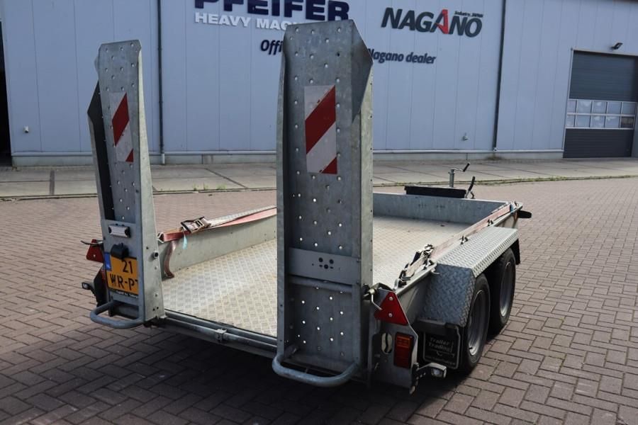 Ifor Williams 2HB 2 Axel Trailer, 2.856 kg Capacity, Incl Loadin