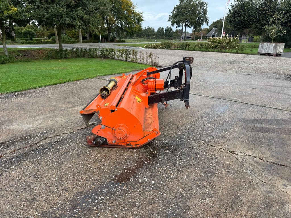 Perfect KC 245 Klepelmaaier KC 245 Klepelmaaier Verstekmaaier Hamer klepels Maaimachine