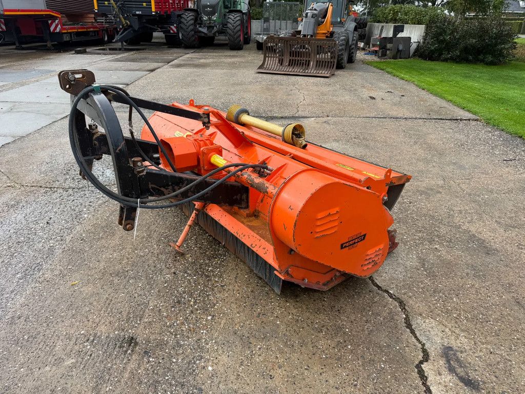 Perfect KC 245 Klepelmaaier KC 245 Klepelmaaier Verstekmaaier Hamer klepels Maaimachine