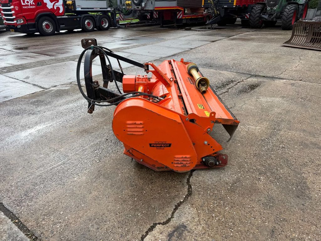 Perfect KC 245 Klepelmaaier KC 245 Klepelmaaier Verstekmaaier Hamer klepels Maaimachine