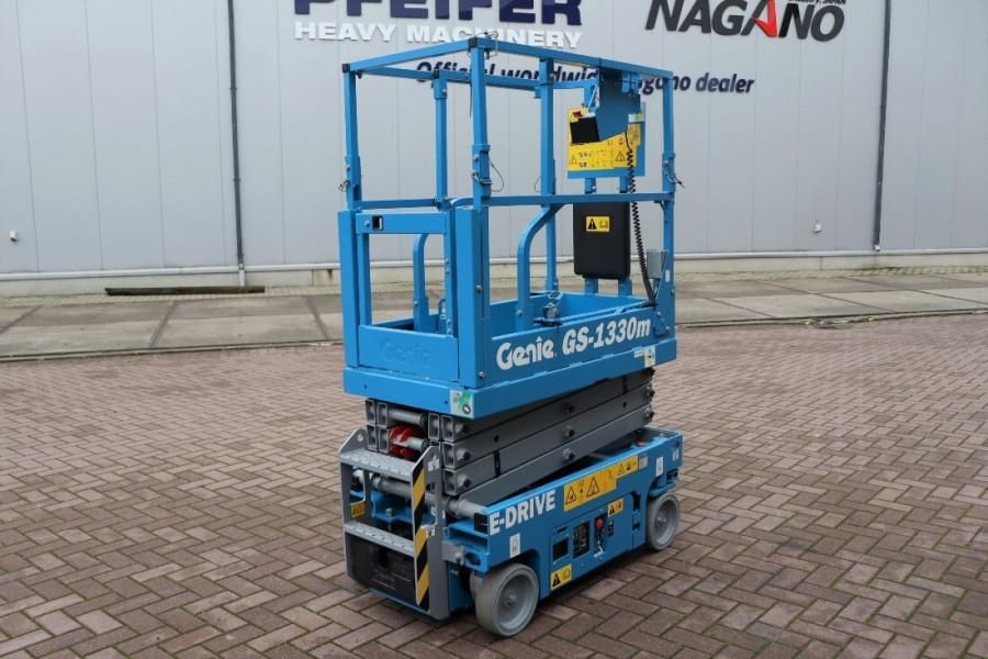 Genie GS1330M Valid inspection, All-Electric DC Drive, 5