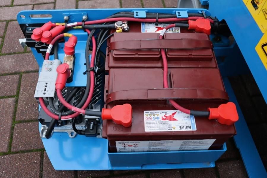 Genie GS1330M Valid inspection, All-Electric DC Drive, 5