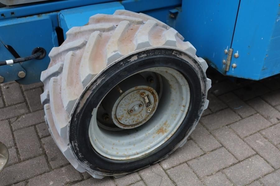 Genie GS4069 Electric, 14m Working Height, 363kg Capacit