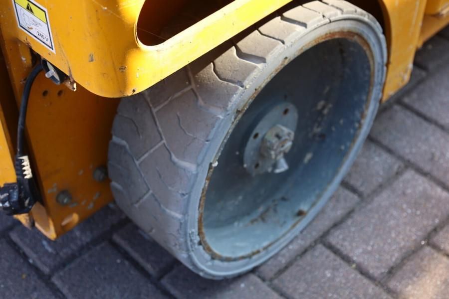 Haulotte Compact 10 Electric, 10m Working Height, 450kg Cap