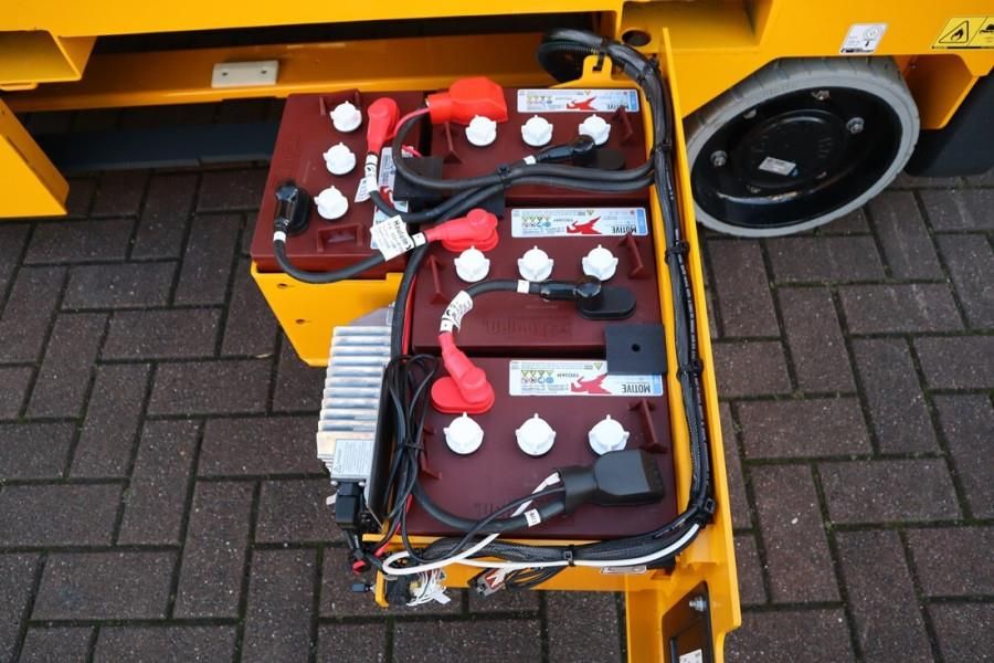 Haulotte Compact 8N Valid inspection, 8m Working Height, 35