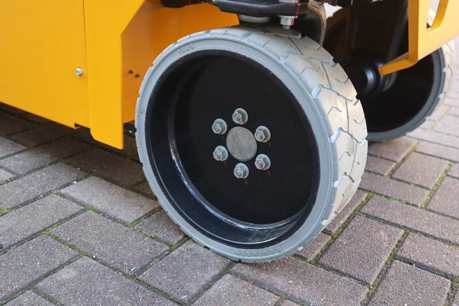 Haulotte Compact 8N Valid inspection, 8m Working Height, 35