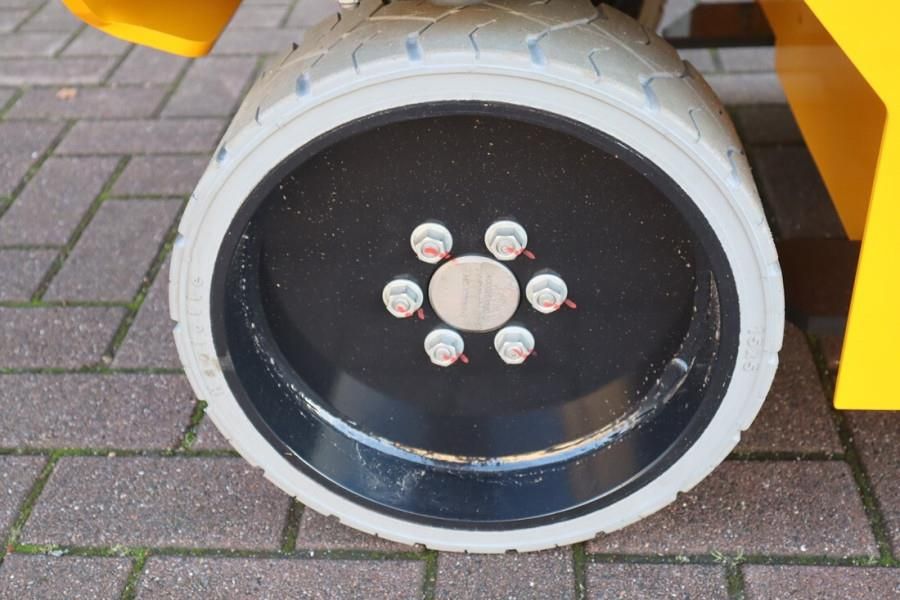 Haulotte Compact 8N Valid inspection, 8m Working Height, 35