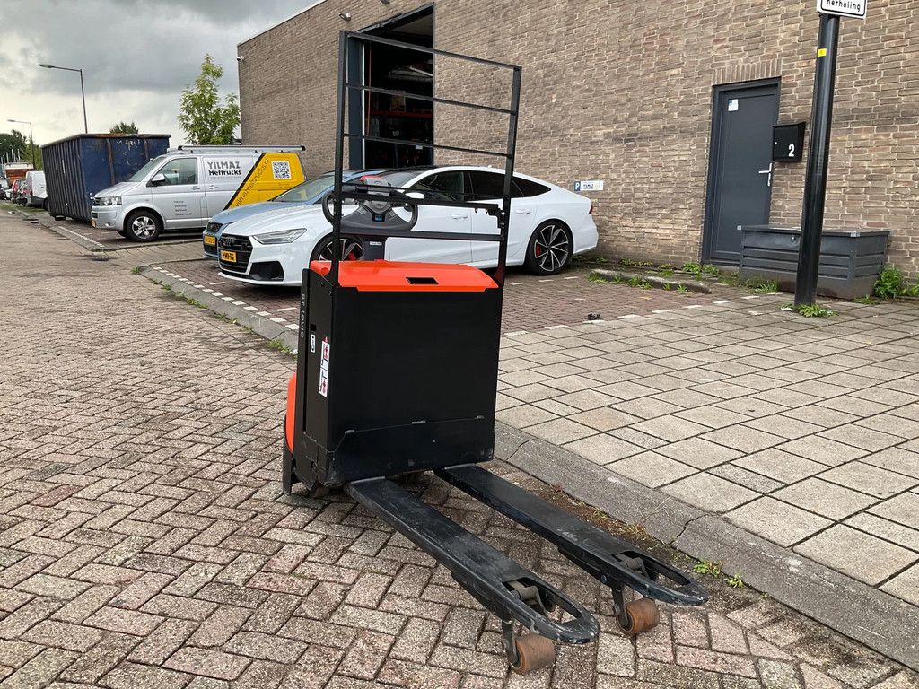 Toyota LWE160 1600KG LITHIUM PALLETWAGEN / HEFTRUCK