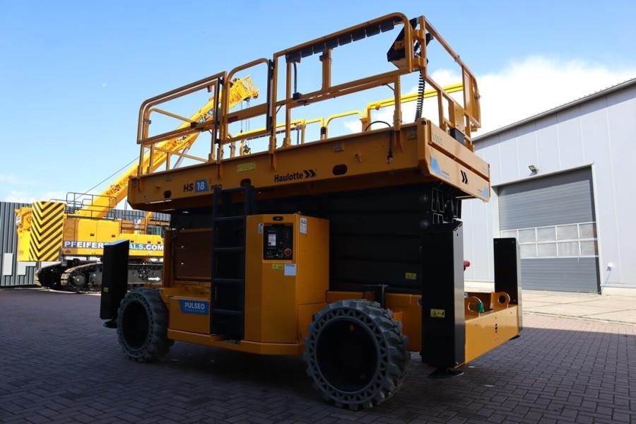 Haulotte HS18EPRO Valid Inspection, Electric 4x4 Drive, Ver