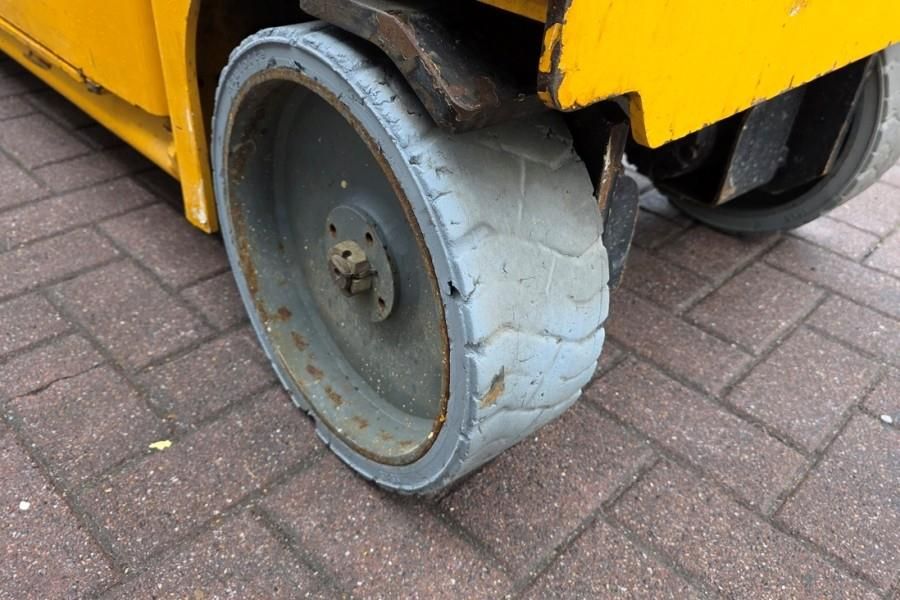 Haulotte Compact 8 As-Is, Electric, 8m Working Height, 350k