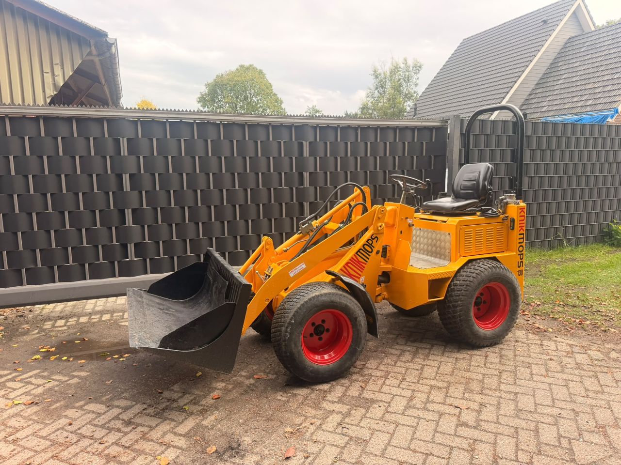 Kmikmops 130 minishovel kubota bobcat yanmar minigraver