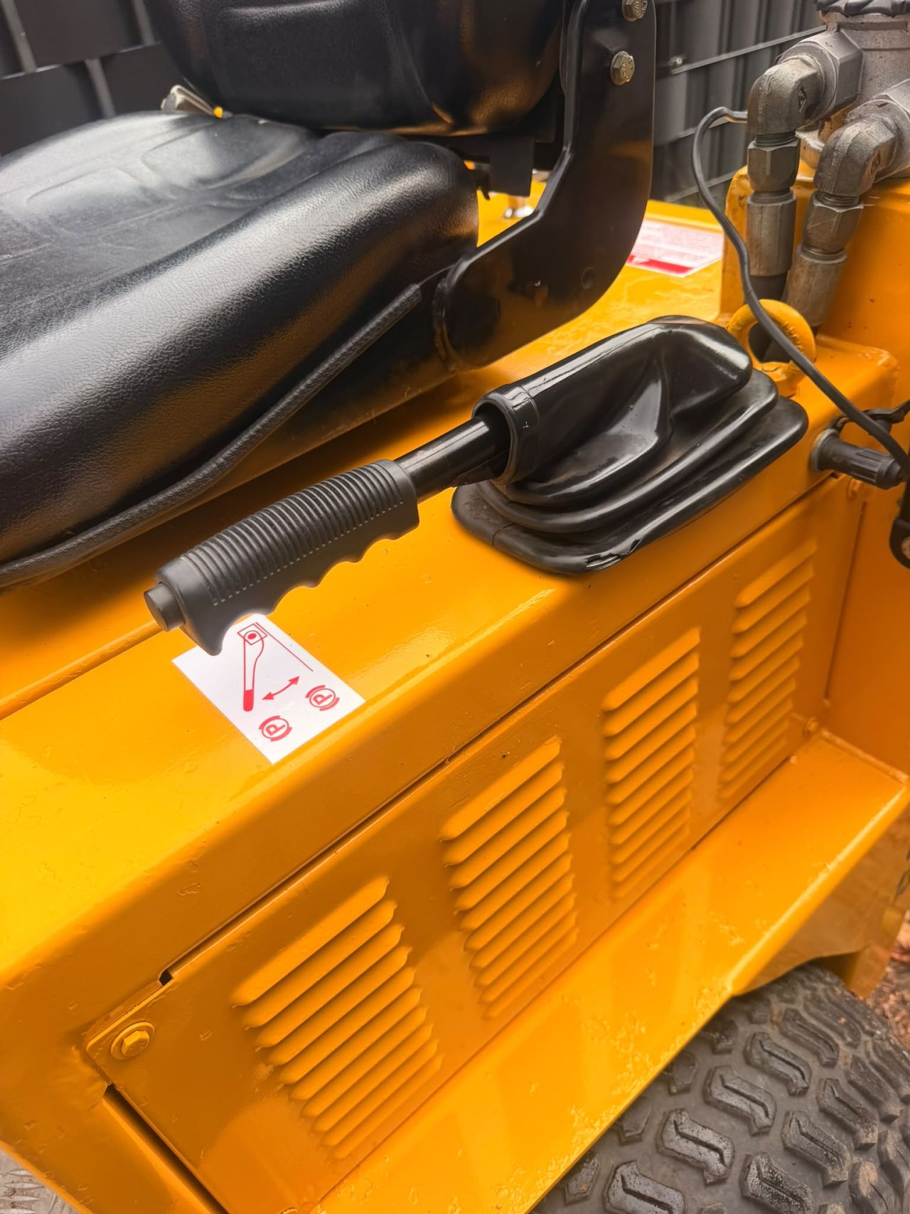 Kmikmops 130 minishovel kubota bobcat yanmar minigraver
