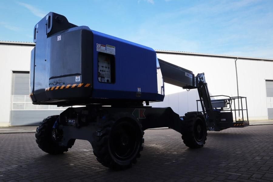 Aichi SP14D1JM Valid Inspection, Diesel, 4x4 Drive, 16m.