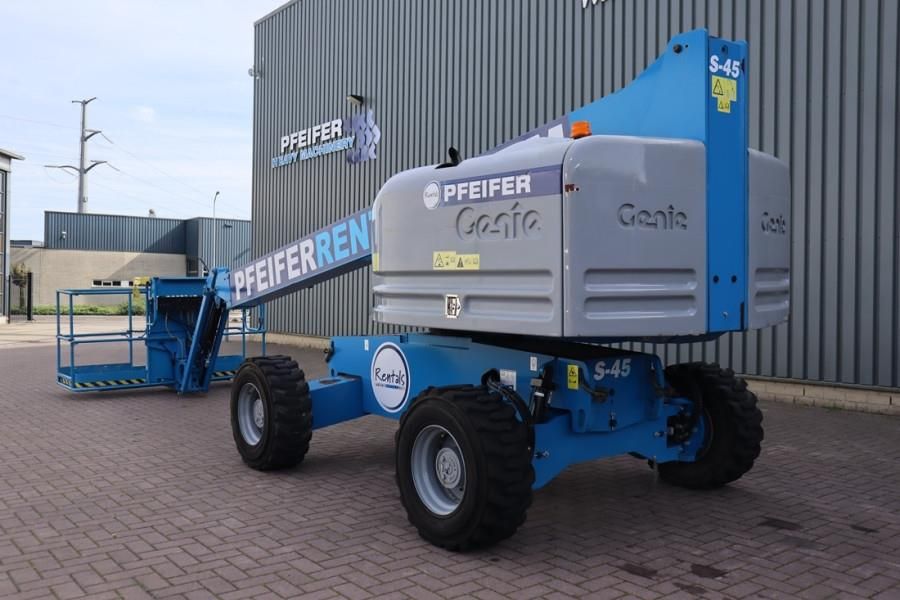 Genie S45 Valid inspection, Diesel, 4x4 Drive, 16m Worki