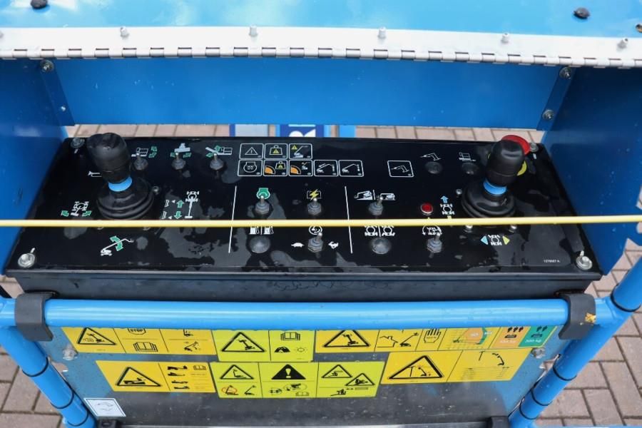 Genie S65XC Valid inspection, Diesel, 4x4 Drive, 21.8m W