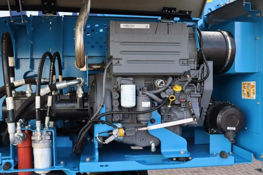 Genie S65XC Valid inspection, Diesel, 4x4 Drive, 21.8m W
