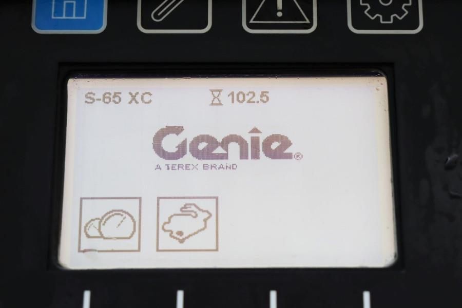 Genie S65XC Valid inspection, Diesel, 4x4 Drive, 21.8m W