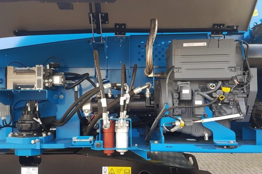 Genie S65XC Valid inspection, Diesel, 4x4 Drive, 21.8m W