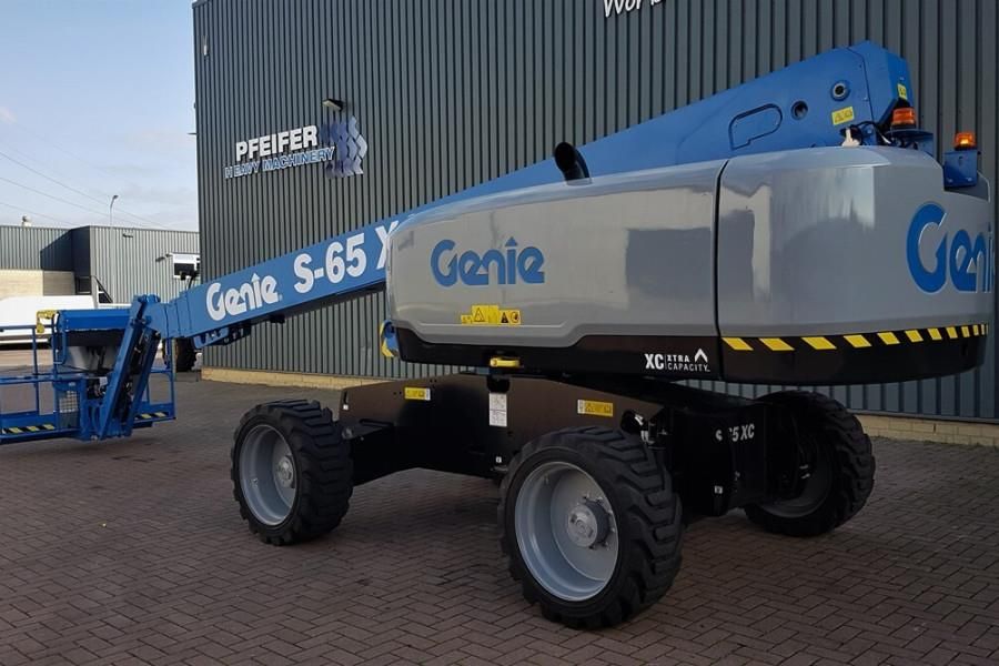 Genie S65XC Valid inspection, Diesel, 4x4 Drive, 21.8m W
