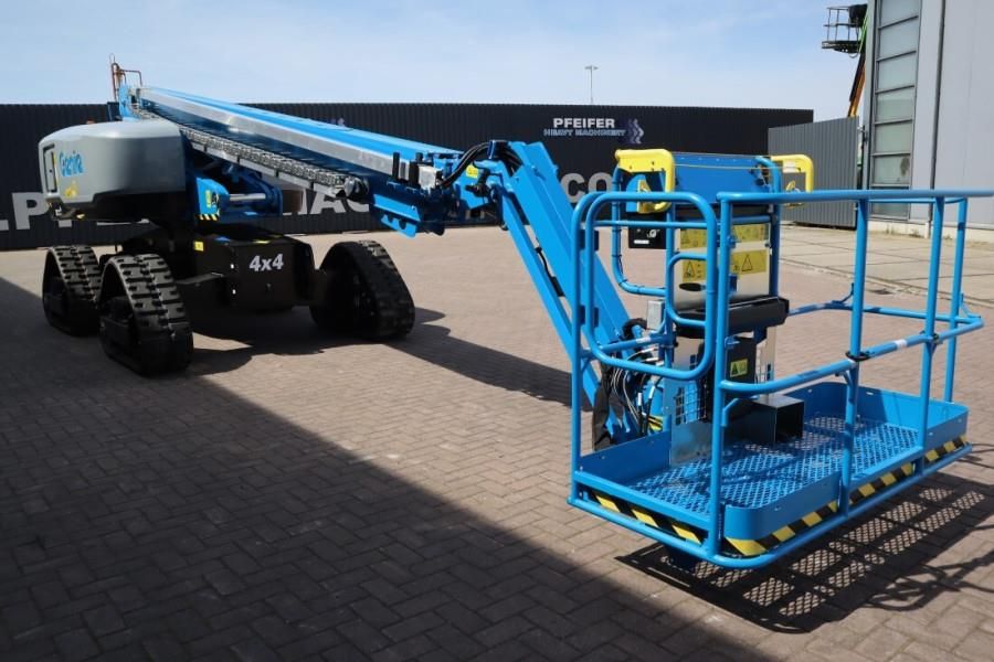 Genie S65XC Trax Valid inspection, Diesel, 4x4 Drive Tra