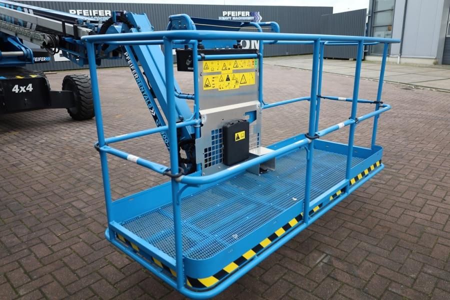 Genie S65XC Valid inspection, Diesel, 4x4 Drive, 21.8m W