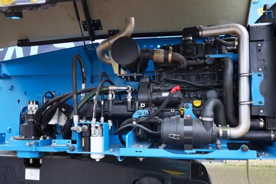 Genie S65XC Valid inspection, Diesel, 4x4 Drive, 21.8m W
