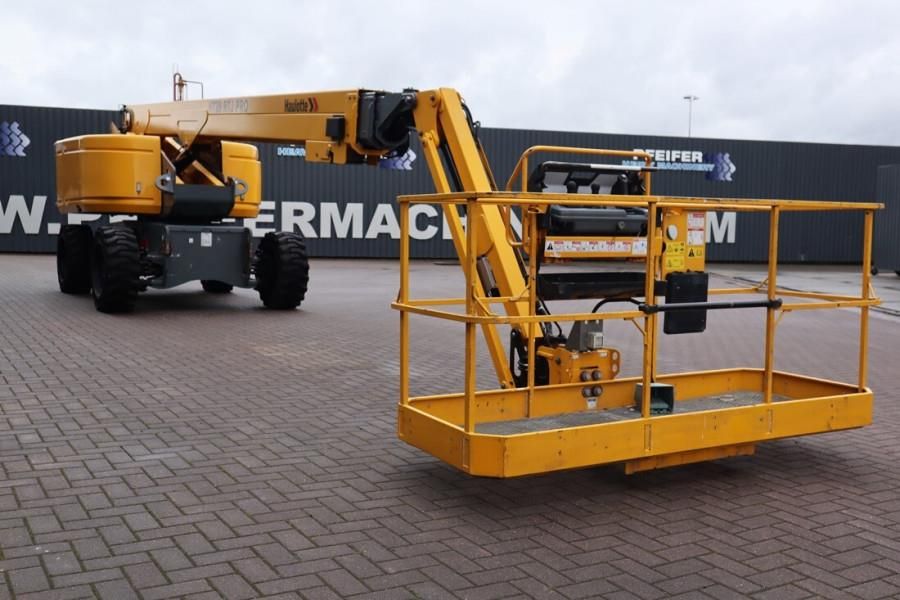 Haulotte HT28RTJ PRO Valid inspection, 4x4x4 Drive, 28 m Wo