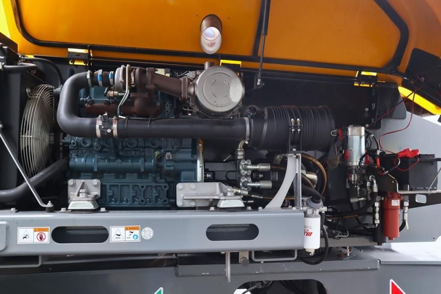 Haulotte HT28RTJ PRO Valid inspection, 4x4x4 Drive, 28 m Wo