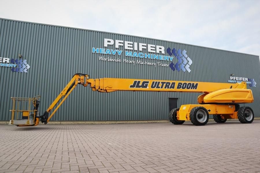 JLG 1350SJP Diesel, 4x4x4 Drive 43.3m Working Height,
