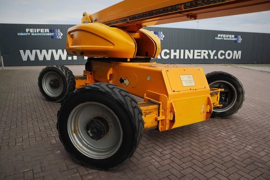 JLG 1350SJP Diesel, 4x4x4 Drive 43.3m Working Height,