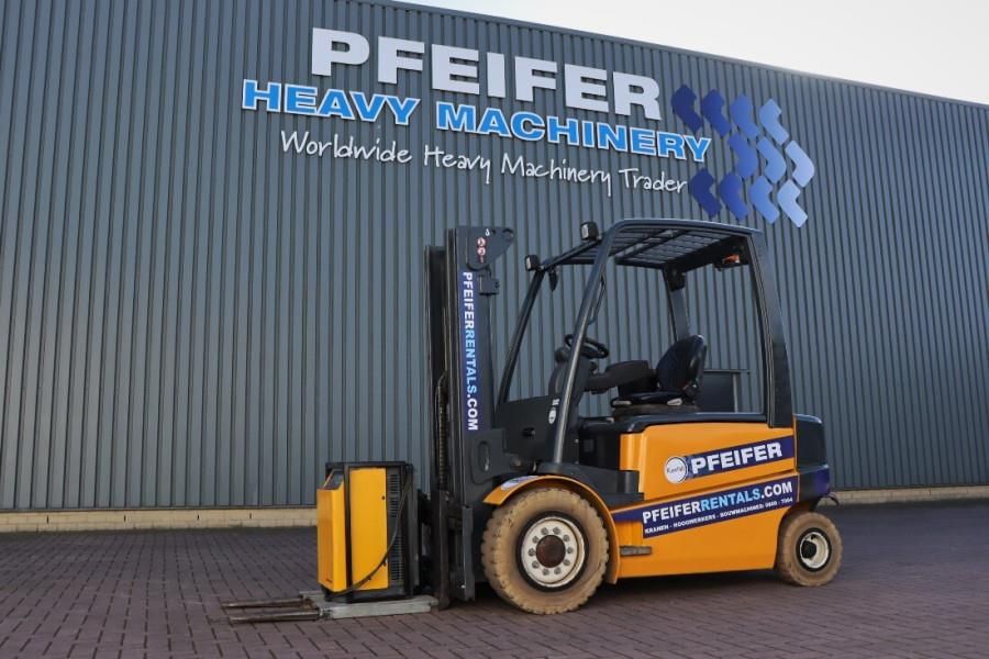 Jungheinrich EFG535 Electric, Lifting Height 4700mm, Freelift 1