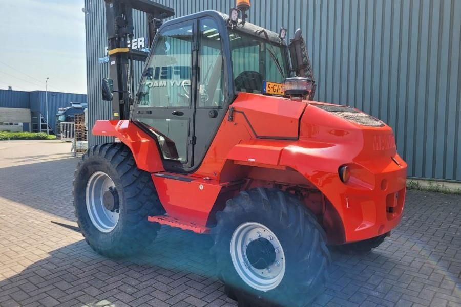 Manitou M30-4 Valid Inspection, Diesel, 4x4 Drive, 3t Capa